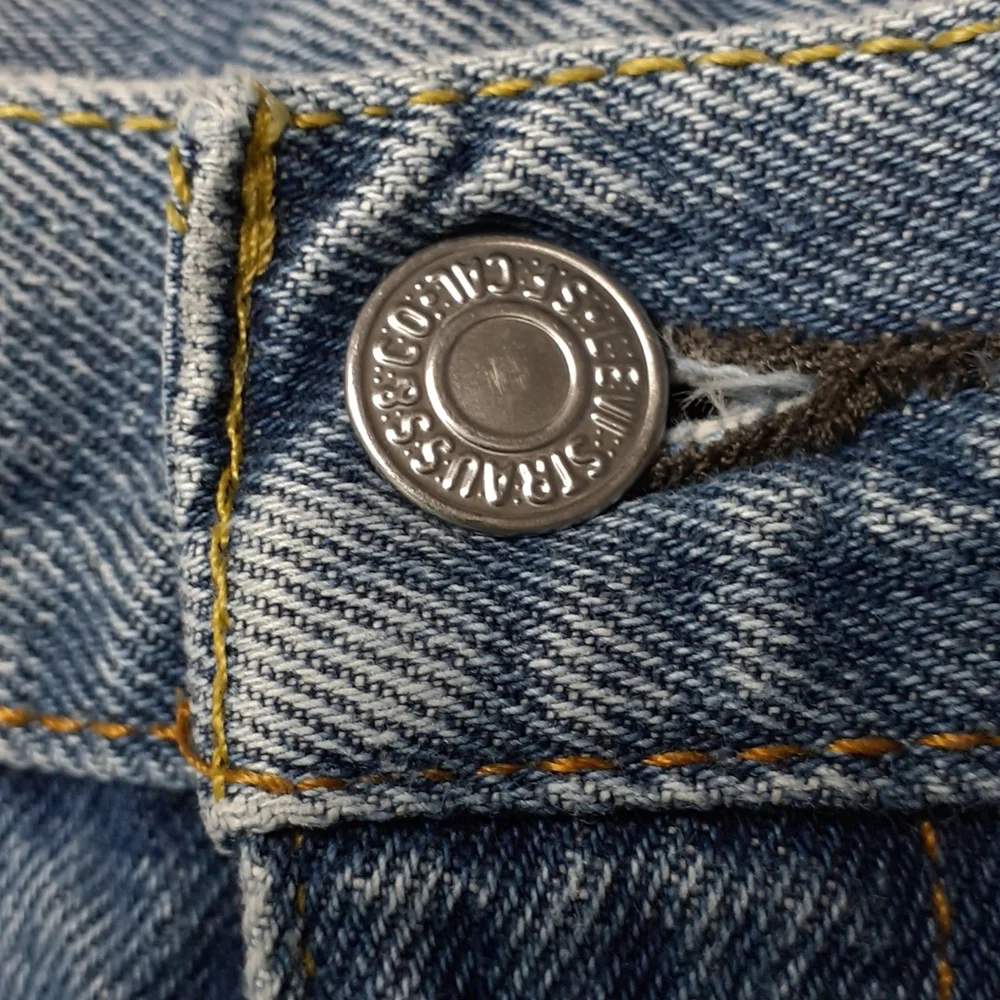 Levi's 517 Medium Blue Bootcut Blue Jeans Size W36 L34 - Picture 14 of 16